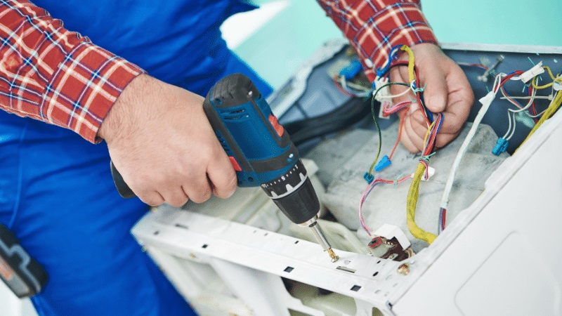 Mamak Viessmann Viessmann çamaşır makinesi kart tamiri – Su almama arızası orijinal parça ile giderildi. - Teknik servis örneği
